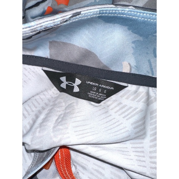 UNDER ARMOUR MEN'S SHOREBREAK CAMO 1/4 Zip Pullover - Picture 4 of 4